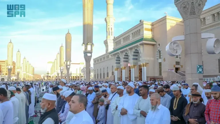 salat-id-di-masjid-nabawi_169